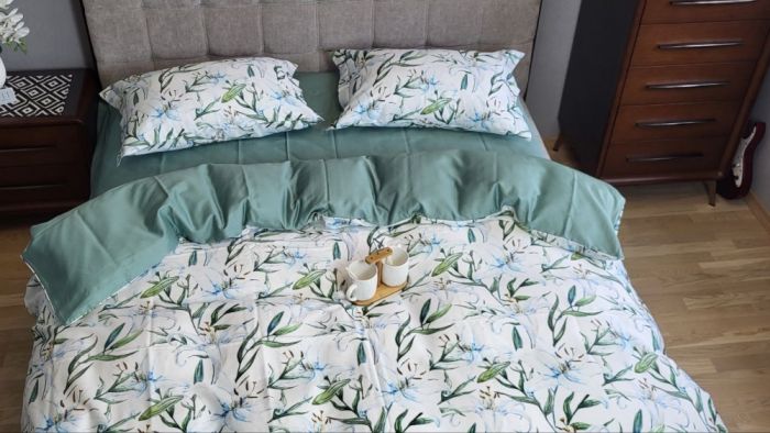 Сатин PREMIUM, LILI підк Цільн., 70/70-двост. нав. (Полуторний)