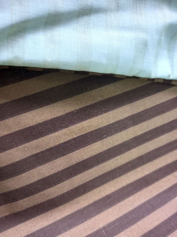 Постільна білизна Дует Коричнево-Молочна Бязь страйп MERISET - Сімейний на резинці