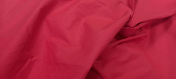 Постільна білизна Червоне Ранфорс MERISET - Сімейний на резинці