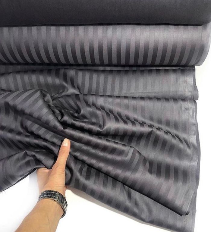 Постільна білизна DARK GREY Elite Сатин страйп MERISET - Сімейний на резинці