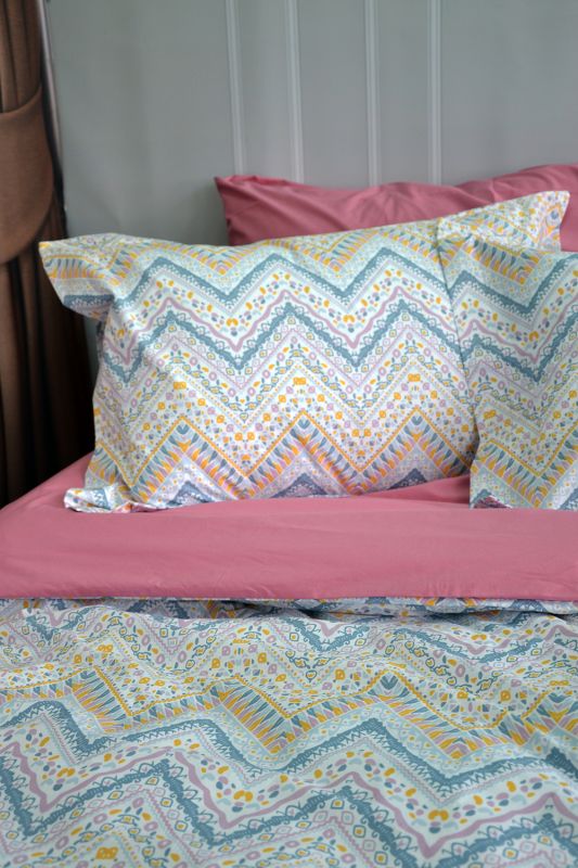 Постільна білизна Абстракція зігзаг Ранфорс MERISET - Сімейний на резинці