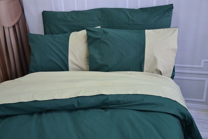 Постільна білизна PREMIERE Темнозелене/Світла оливка Ранфорс MERISET - Сімейний на резинці