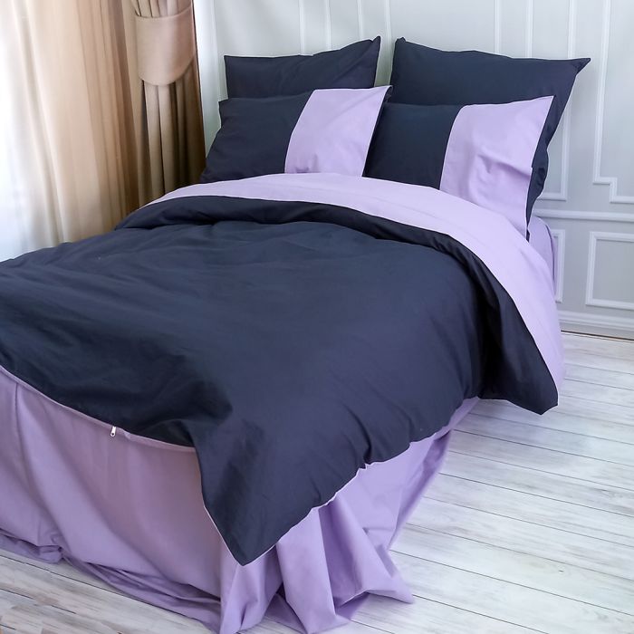 Постільна білизна PREMIERE Темносинє/Лавандовий настрій Ранфорс MERISET - Сімейний на резинці