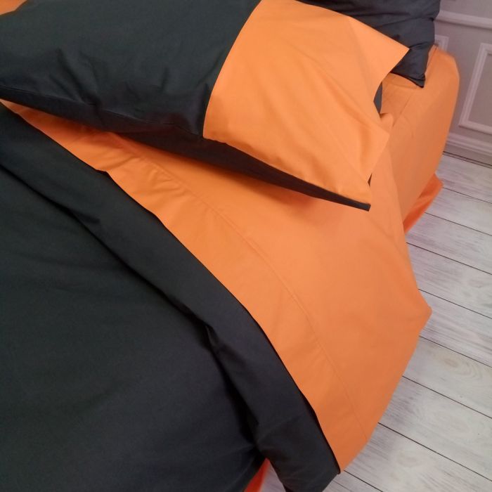 Постільна білизна PREMIERE Антрацит/Помаранчевий Ранфорс MERISET - Сімейний на резинці