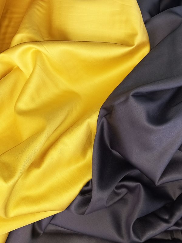 Постільна білизна ДУЕТ ANTHRACITE/GOLDEN Premium Сатин однотон MERISET - Сімейний на резинці