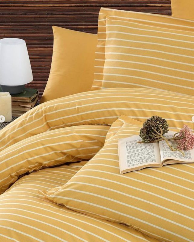 Постільна білизна Смужка жовта Ранфорс MERISET - Сімейний на резинці