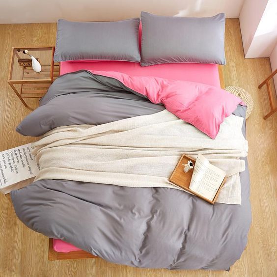 Постільна білизна ДУЕТ Сірий/Барбі Ранфорс MERISET - Сімейний на резинці