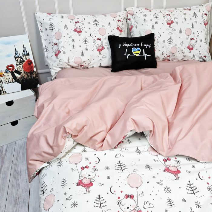 Постільна білизна Пудрова кулька Ранфорс MERISET - Сімейний на резинці