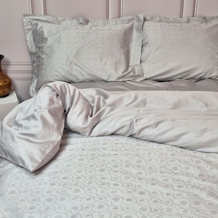 Постільна білизна HEART Platinum жакард MERISET - Сімейний на резинці