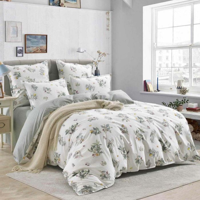 Постільна білизна Ідилія Сатин MERISET - Сімейний на резинці