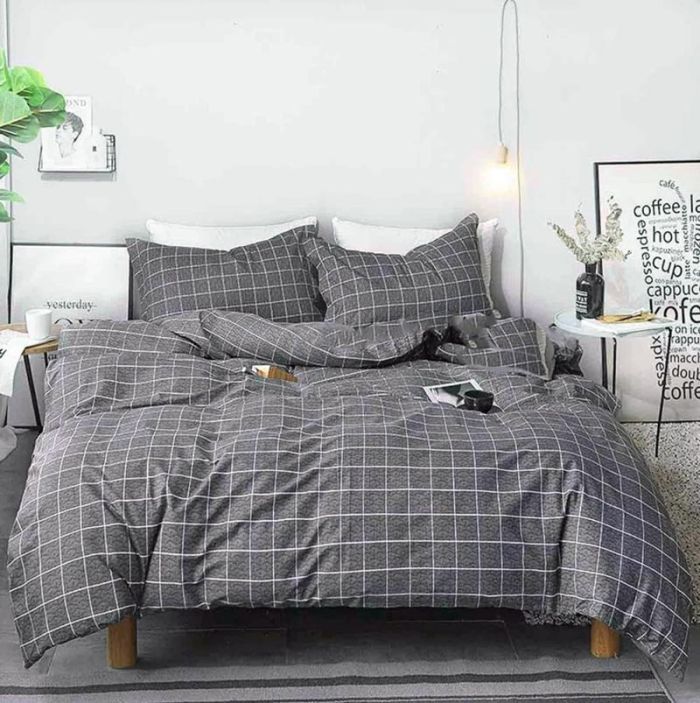 Постільна білизна Сіра клітинка Сатин MERISET - Сімейний на резинці