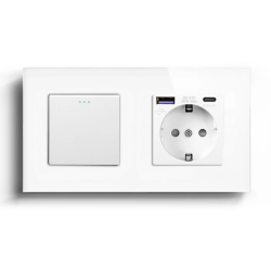 Перекрёстный выключатель LUXION с розеткой и USB A+C 20Вт, белый, стекло, с заземлением и защитными шторками