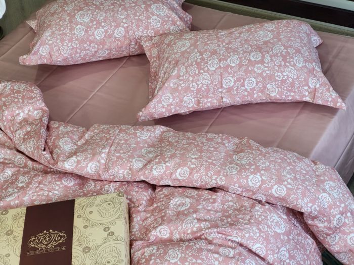 Сатин PREMIUM, MUSCAT ROSE підк. Цільн. (Полуторний)