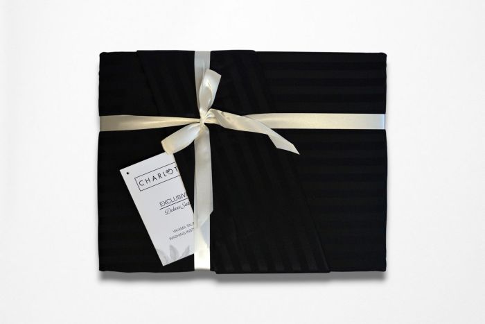 Двоспальний Євро комплект Charlotte Black Сатин-Stripe / простирадло на резинці 180x200см