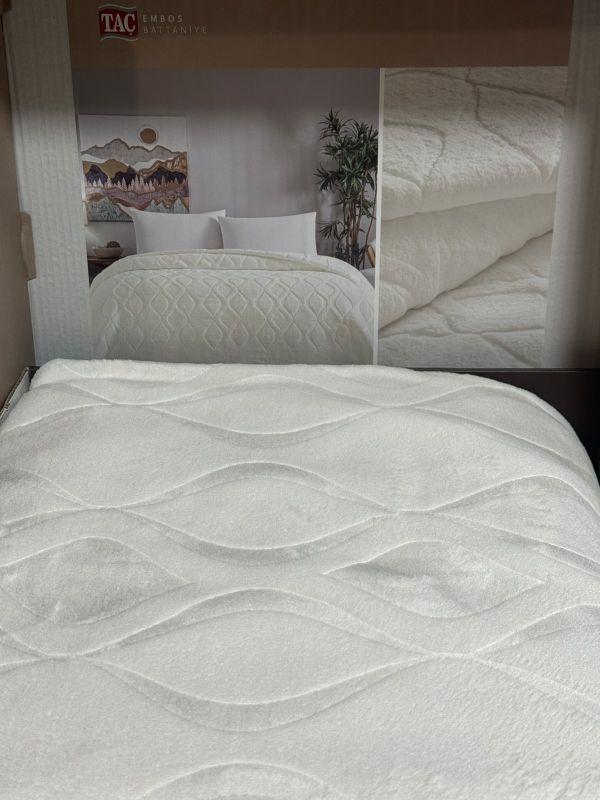 Плед TAC Embos Ekru 220×240см