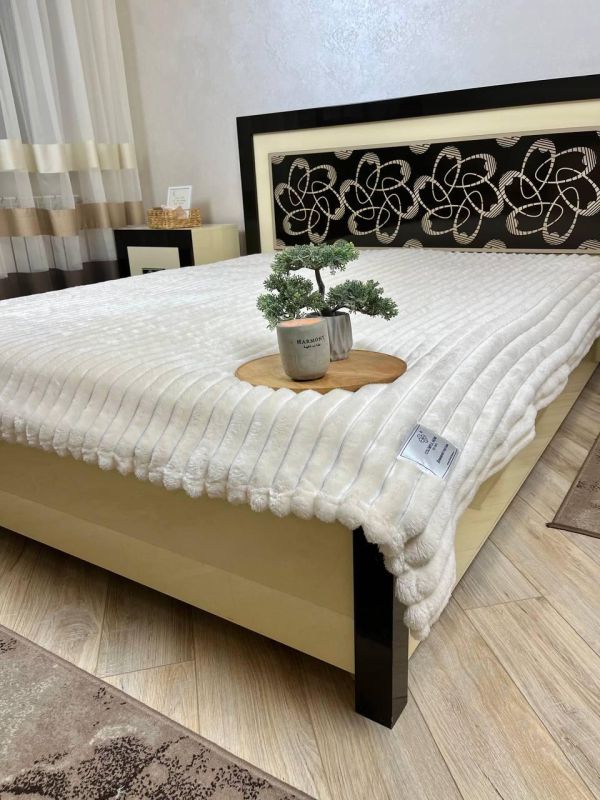 Плед Королівська смужка Шарпей Colorful Home DR-1