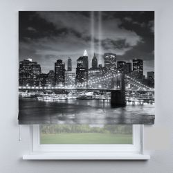 Римська штора з ланцюжковим карнизом нічний міст у чорно-білих тонах