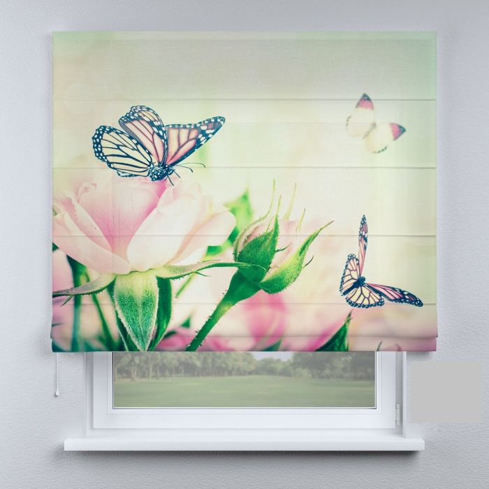 Римська штора з фотодруком метелики на фоні троянд