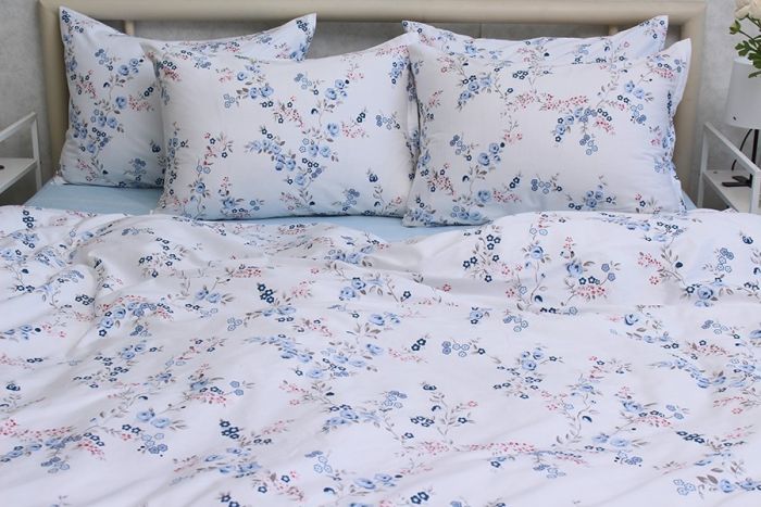 Комплект постільної білизни сімейний наволочки 70*70см Сатин S536