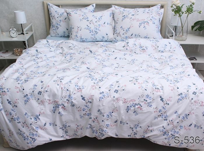 Комплект постільної білизни сімейний наволочки 70*70см Сатин S536