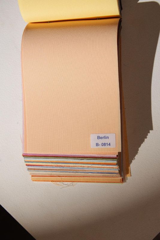 Римські штори DECOLIV з ланцюжковим карнизом Berlin світло-бежевий