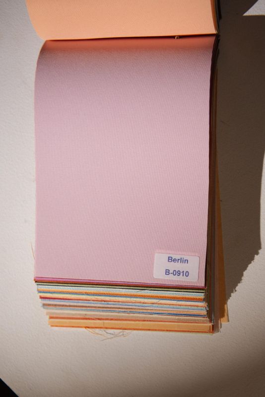 Римські штори DECOLIV з ланцюжковим карнизом Berlin світло-рожевий