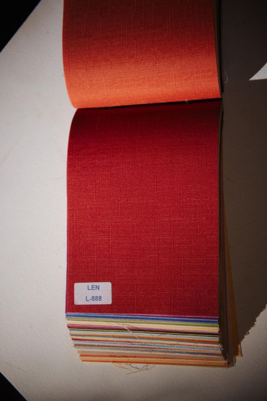 Римські штори DECOLIV з ланцюжковим карнизом Льон бордовий