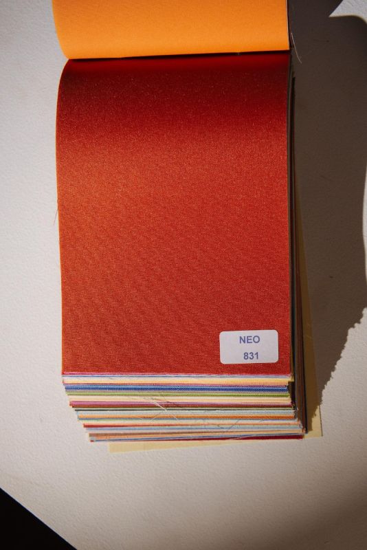 Римські штори DECOLIV з ланцюжковим карнизом Neo теракотовий