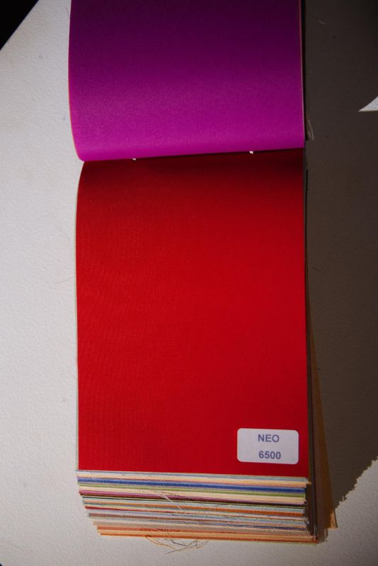 Римські штори з ланцюжковим карнизом Neo червоний