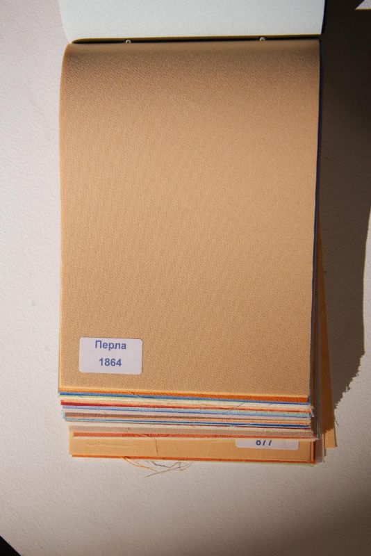 Римські штори з ланцюжковим карнизом Перла персиковий