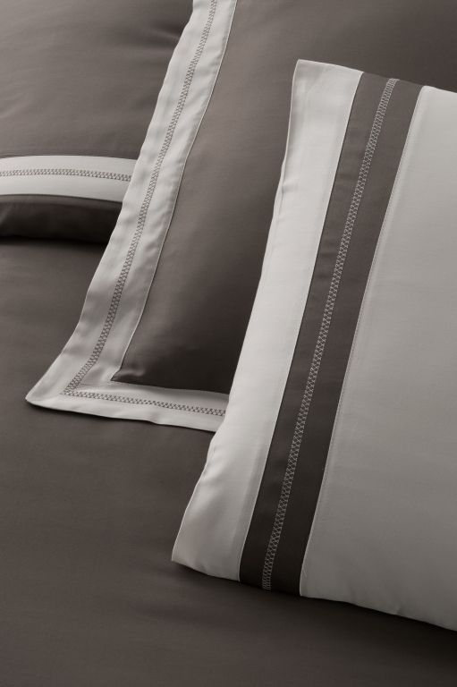 Двоспальний Євро комплект La Romano Mona Alara Iron Сатин Делюкс