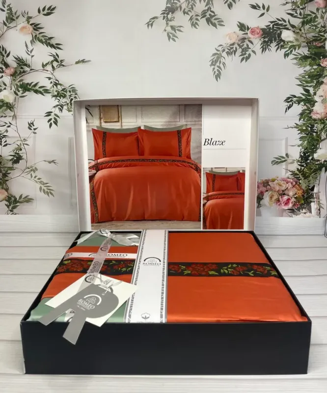 Двоспальний Євро комплект Romeo Home Blaze Сатин Преміум