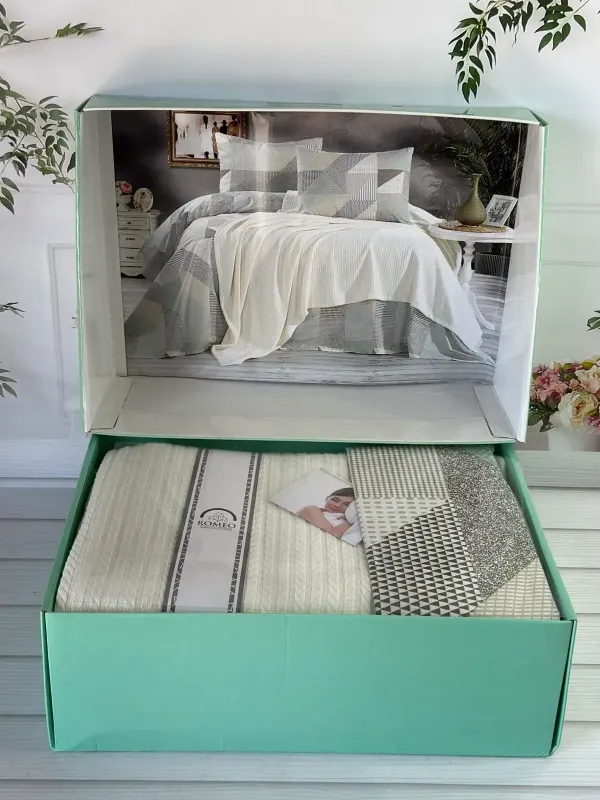 Літній Євро комплект з в’язаним пледом Romeo Home Krem