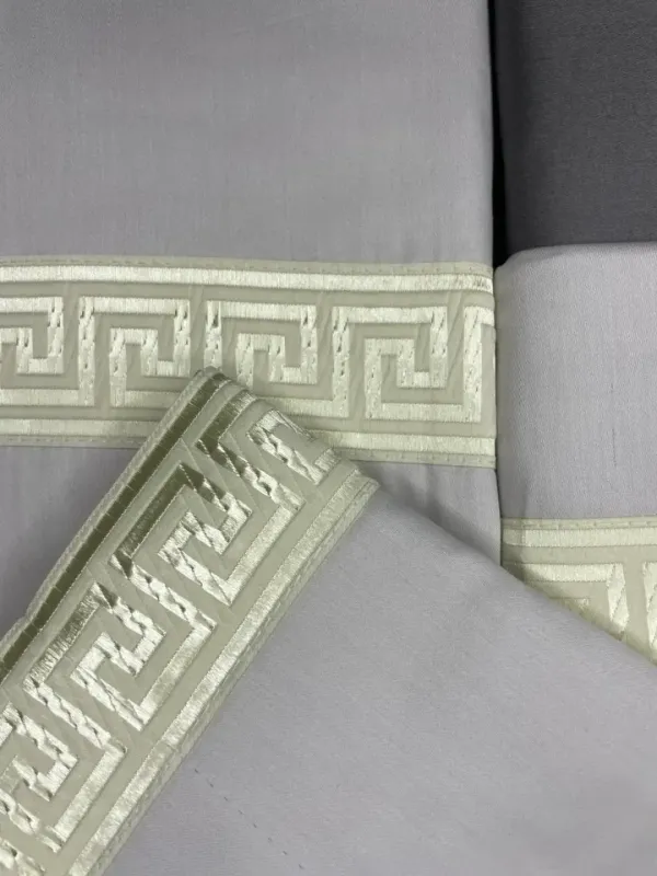 Двоспальний Євро комплект Romeo Home Rhys Сатин Преміум